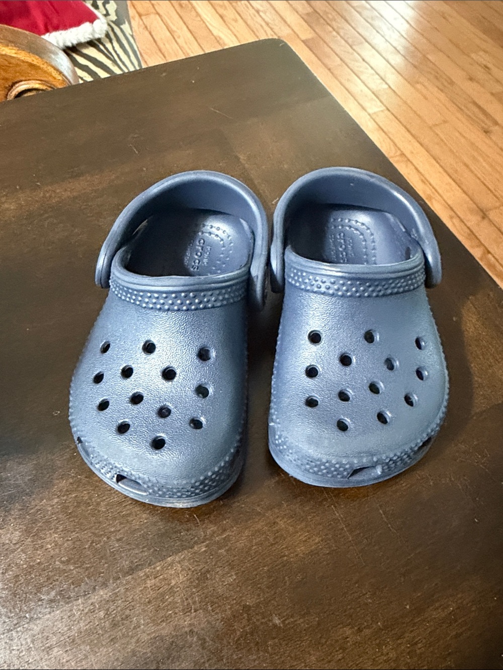 Classic infant Navy Clog Sandals - Crocs Style